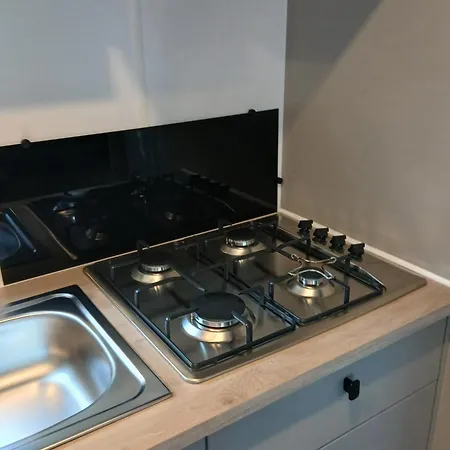 Mobil-home 244 * Нарбонна