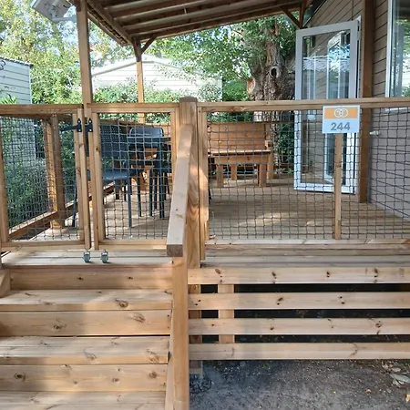 Mobil-home 244 * 나르본