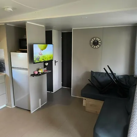 Kemping Mobilhome 244