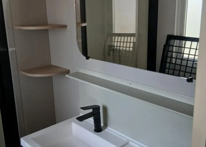 Mobil-home 244 *